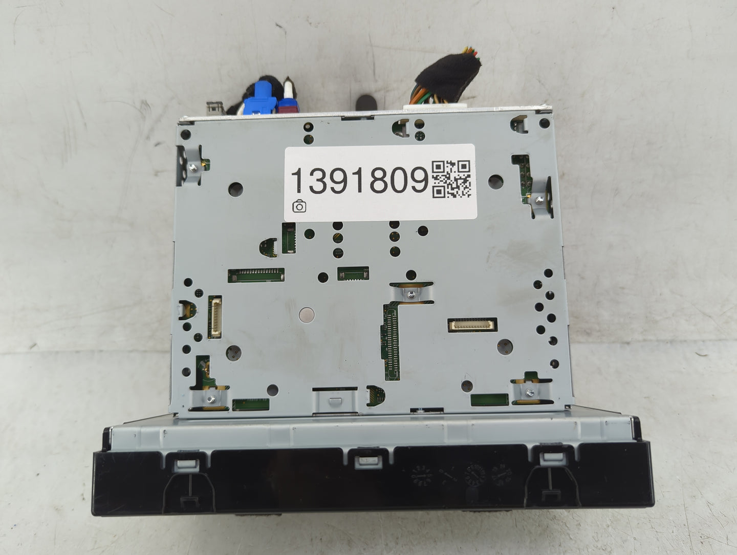 2017-2018 Kia Optima Radio AM FM Cd Player Receiver Replacement P/N:96160-D5150WK Fits Fits 2017 2018 OEM Used Auto Parts - 