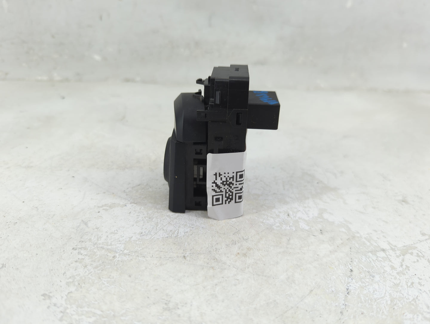 2016-2020 Kia Optima Master Power Window Switch Replacement Driver Side Left P/N:299161141 Fits Fits 2016 2017 2018 2019 202