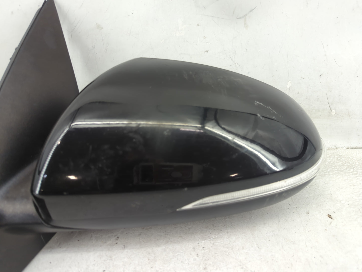 2016-2020 Kia Optima Driver Side View Mirror - Left Door Mirror OEM Used - Oemusedautoparts1.com