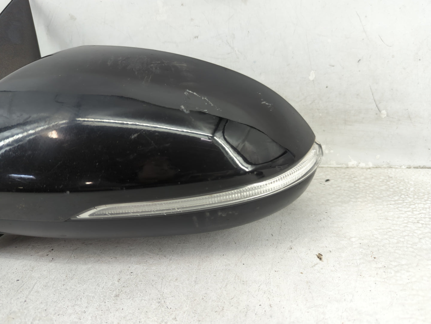2016-2020 Kia Optima Driver Side View Mirror - Left Door Mirror OEM Used - Oemusedautoparts1.com