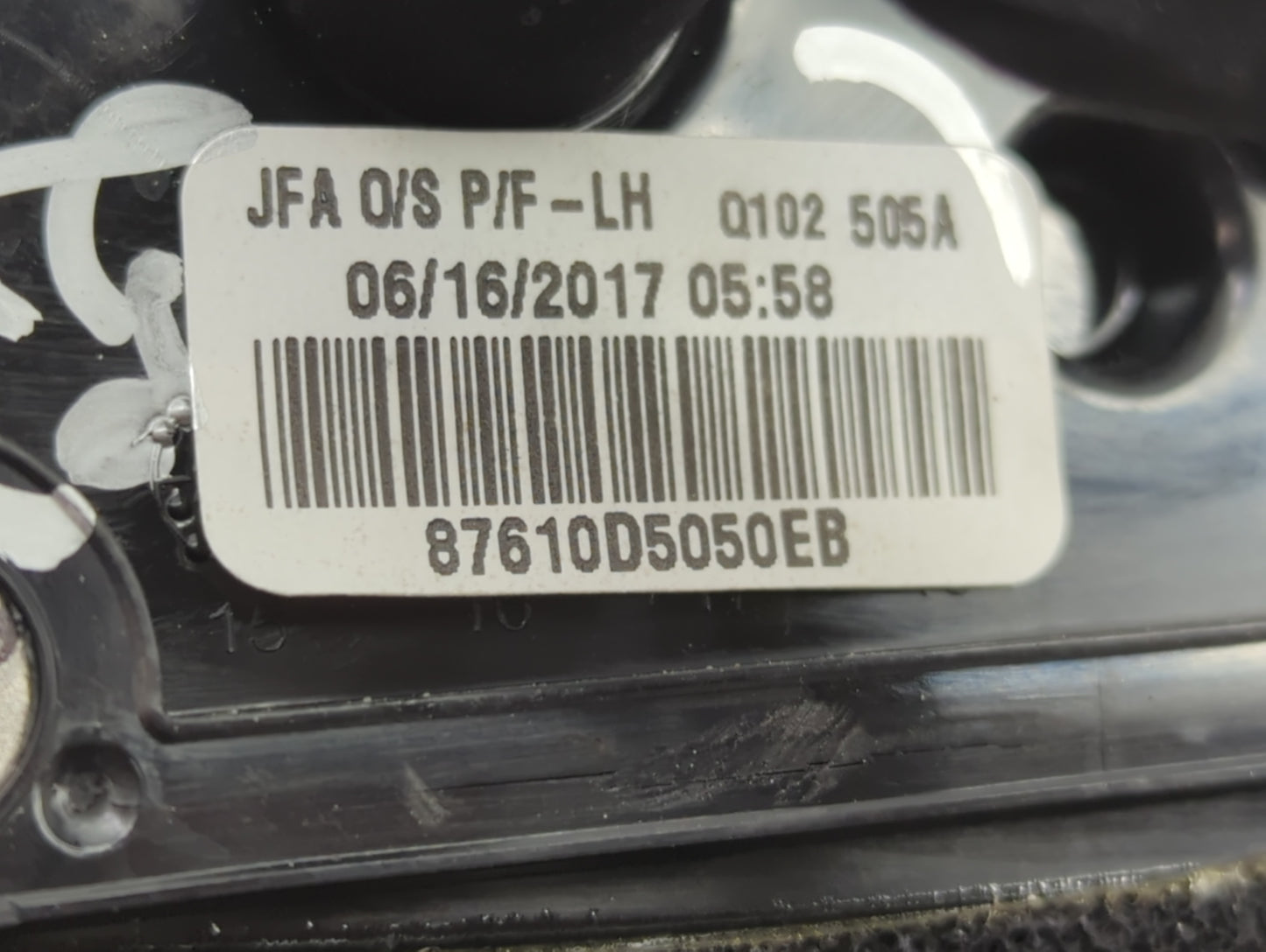 2016-2020 Kia Optima Driver Side View Mirror - Left Door Mirror OEM Used - Oemusedautoparts1.com