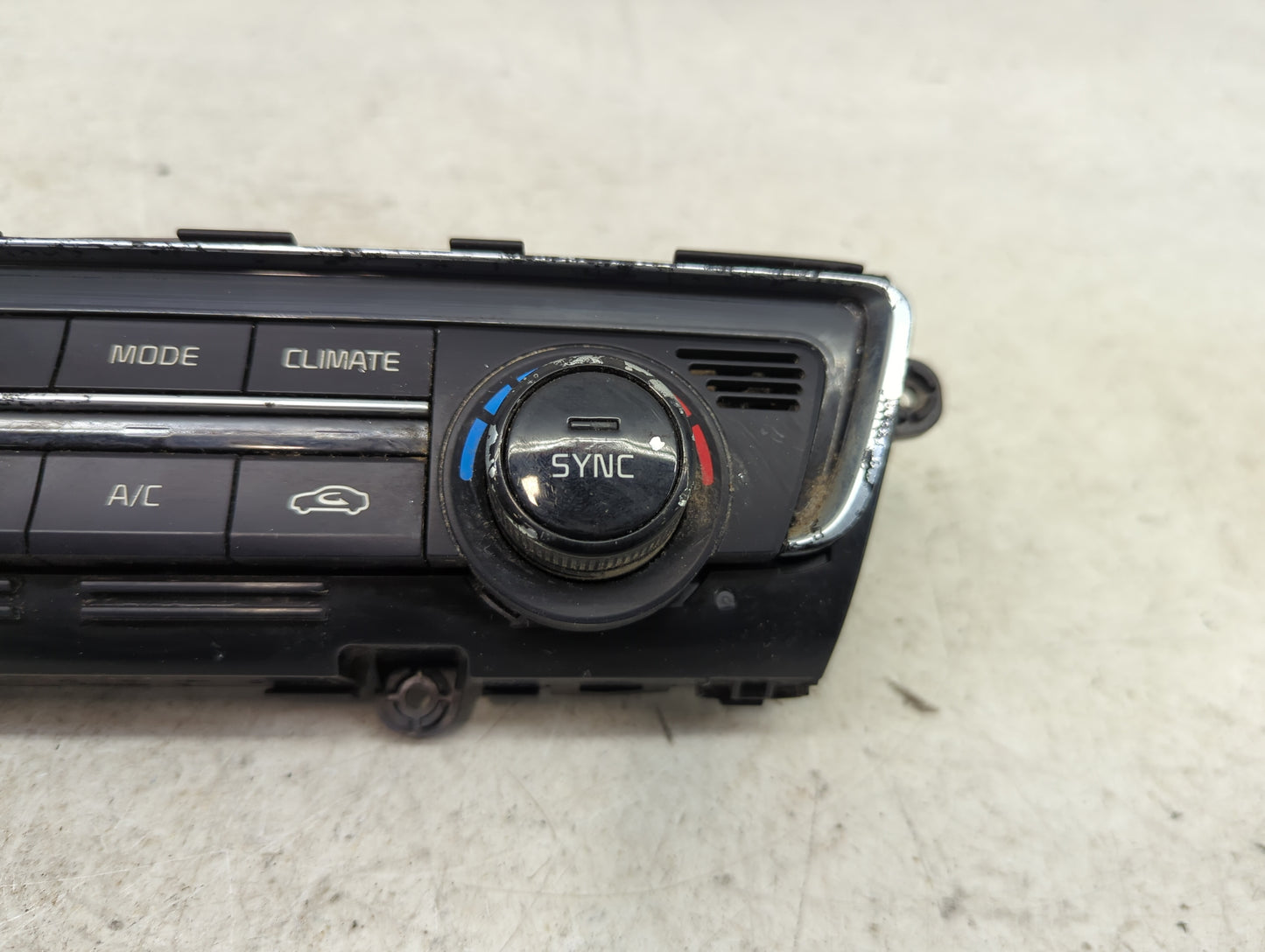 2016-2018 Kia Optima Climate Control Module Temperature AC/Heater Replacement P/N:97250-D5700 Fits Fits 2016 2017 2018 OEM U