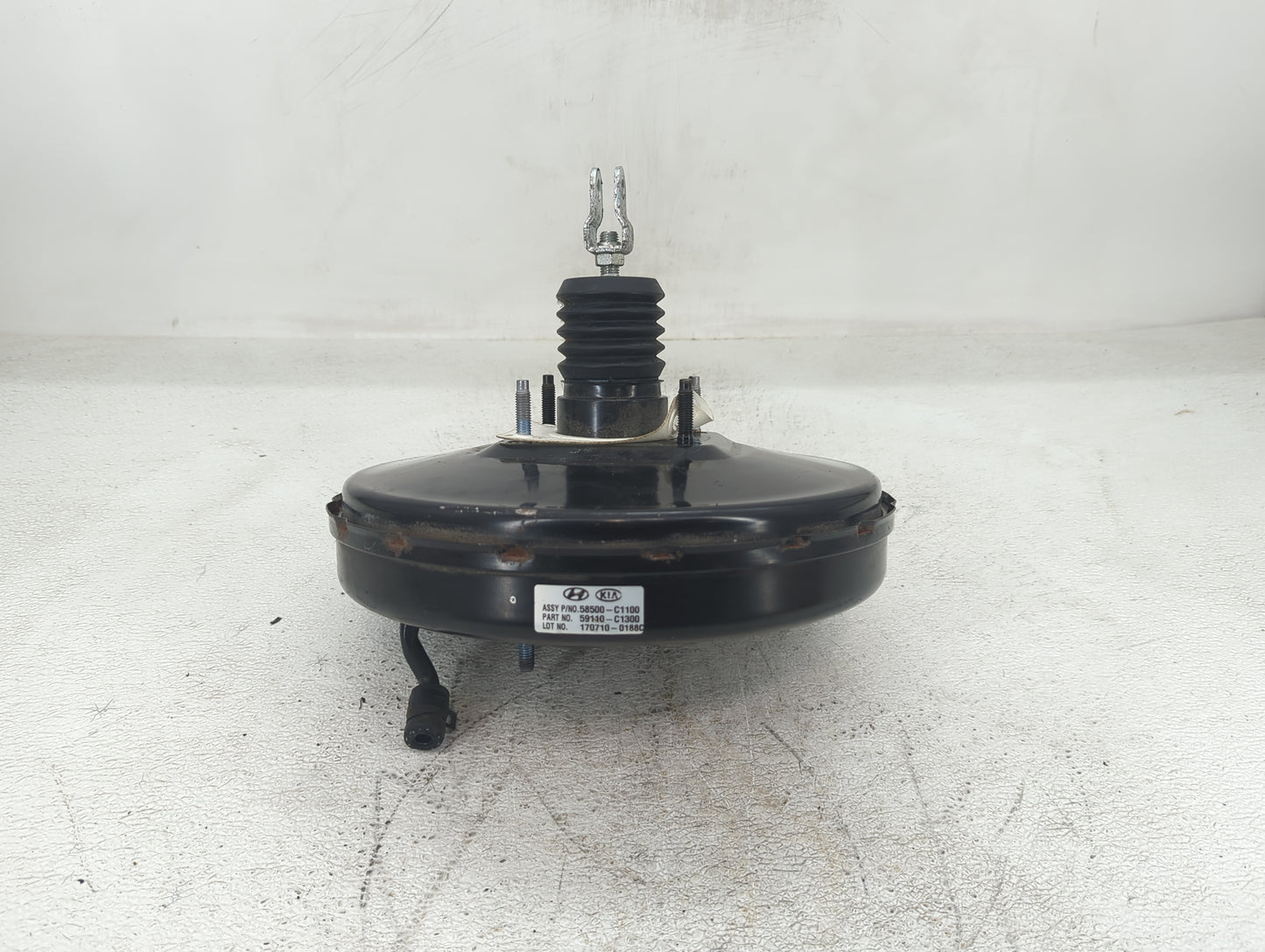 2016-2019 Kia Optima Power Brake Booster Oem - Oemusedautoparts1.com