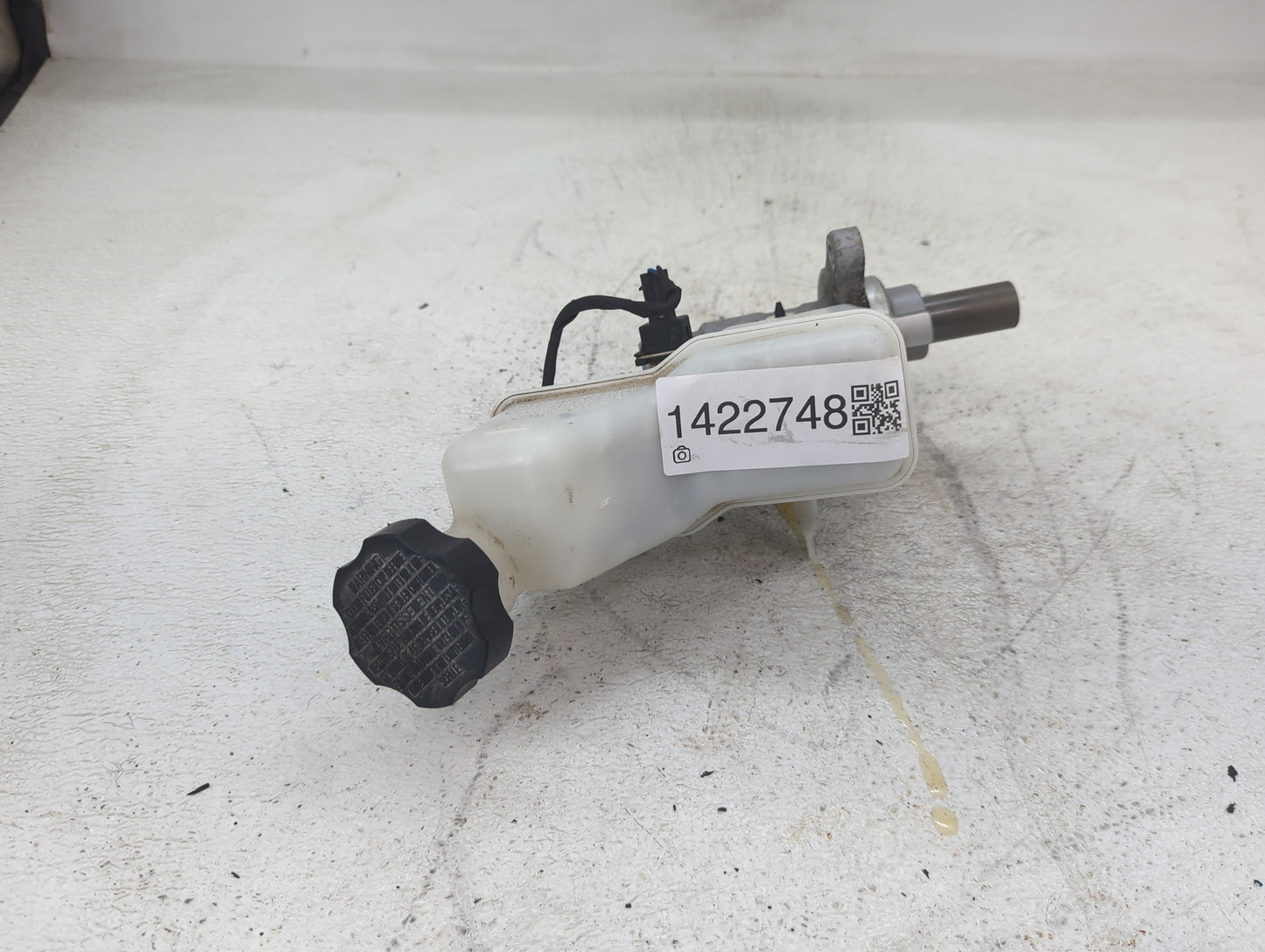 2016-2020 Kia Optima Brake Master Cylinder - Oemusedautoparts1.com