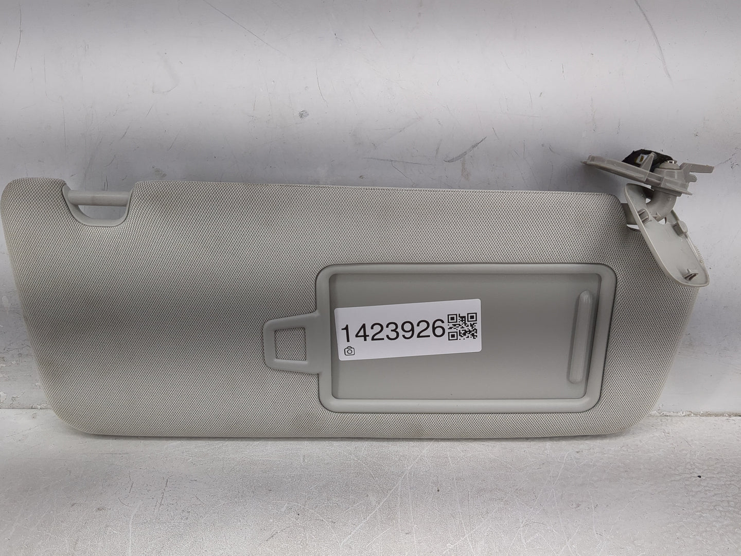 2016-2020 Kia Optima Sun Visor Shade Replacement Passenger Right Mirror Fits Fits 2016 2017 2018 2019 2020 OEM Used Auto Par
