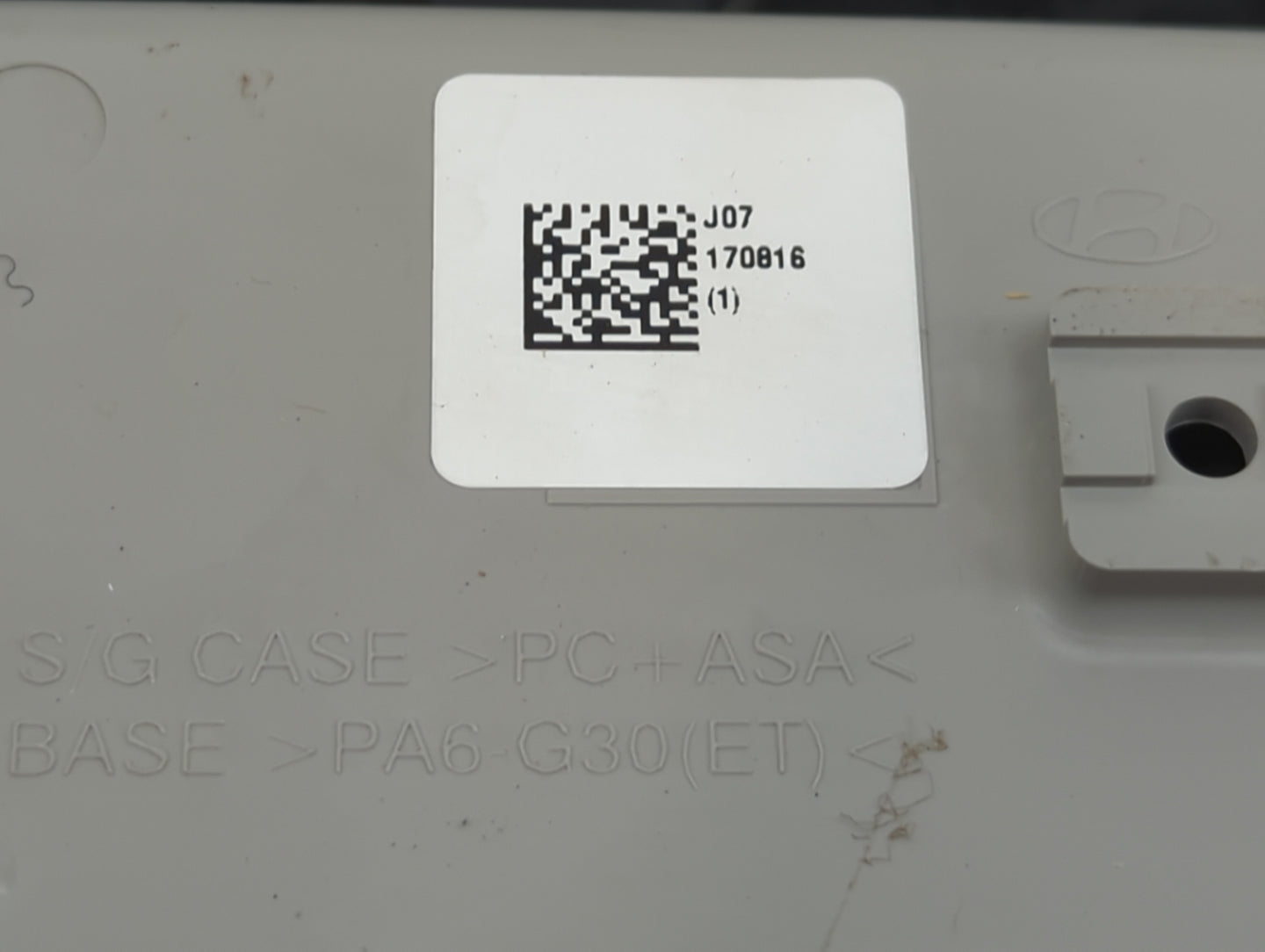 2018 Kia Optima Overhead Roof Console - Oemusedautoparts1.com