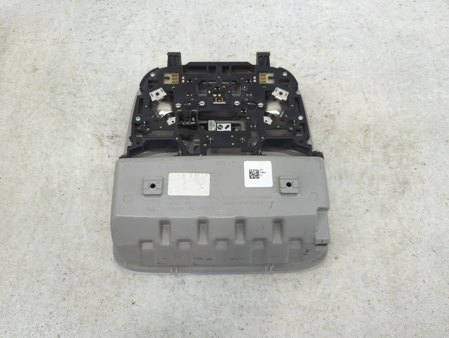 2018 Kia Optima Overhead Roof Console - Oemusedautoparts1.com