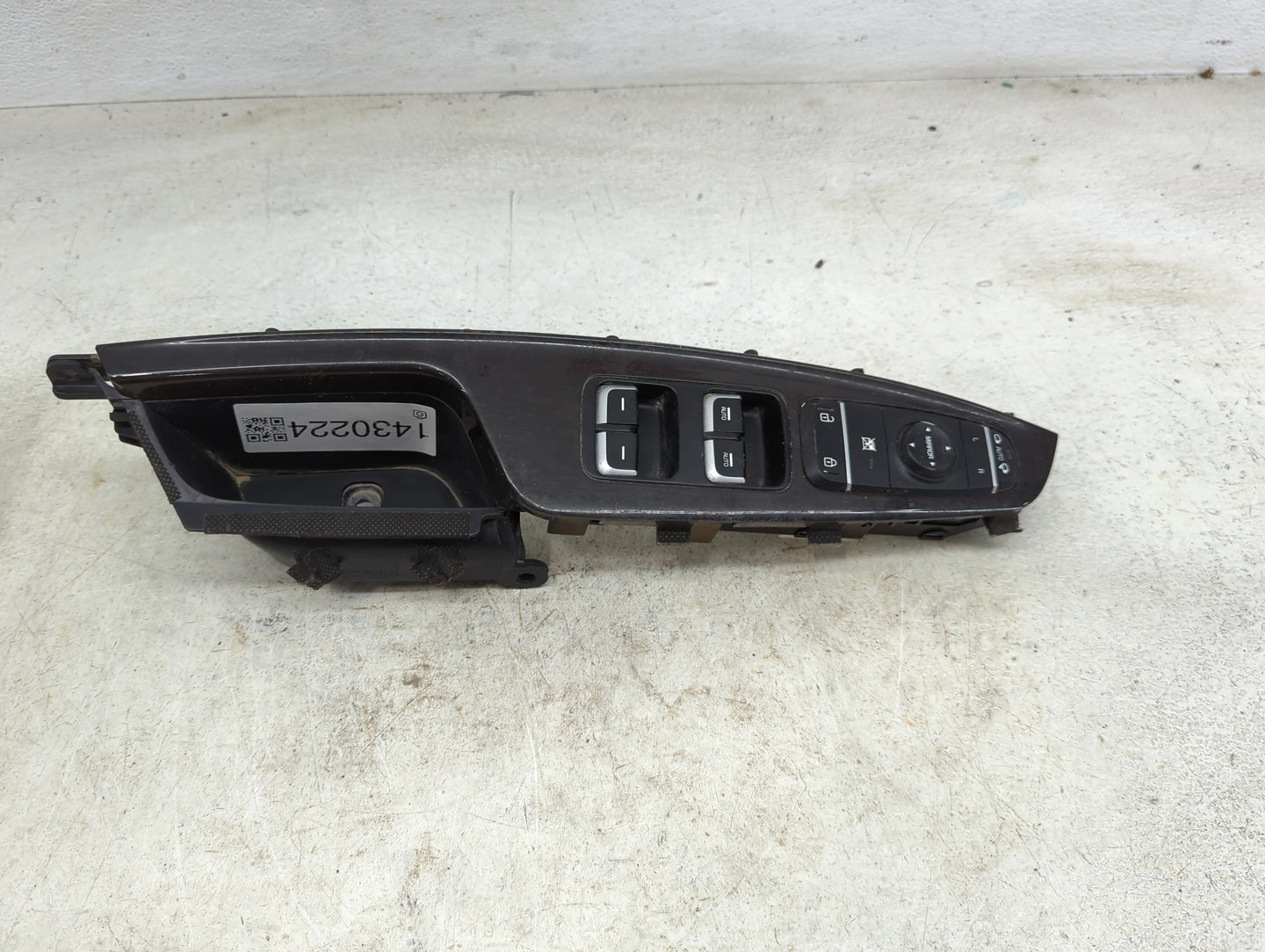 2018 Kia Optima Master Power Window Switch Replacement Driver Side Left P/N:M0310-D5060BF9 Fits OEM Used Auto Parts - Oemuse