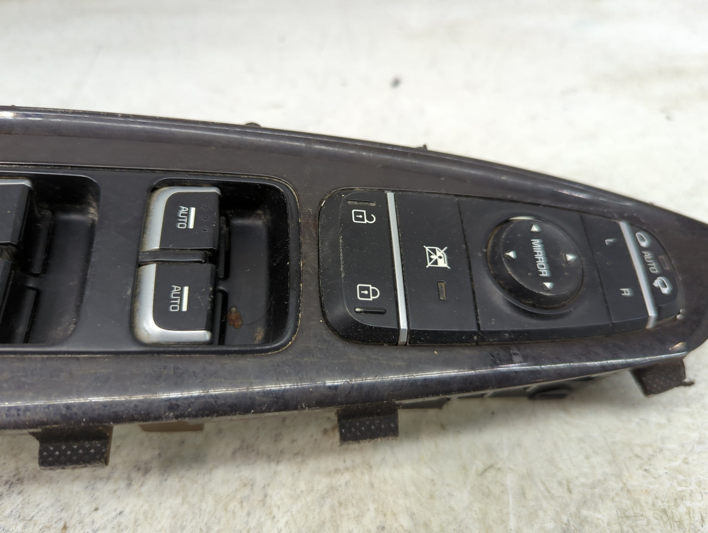 2018 Kia Optima Master Power Window Switch Replacement Driver Side Left P/N:M0310-D5060BF9 Fits OEM Used Auto Parts - Oemuse