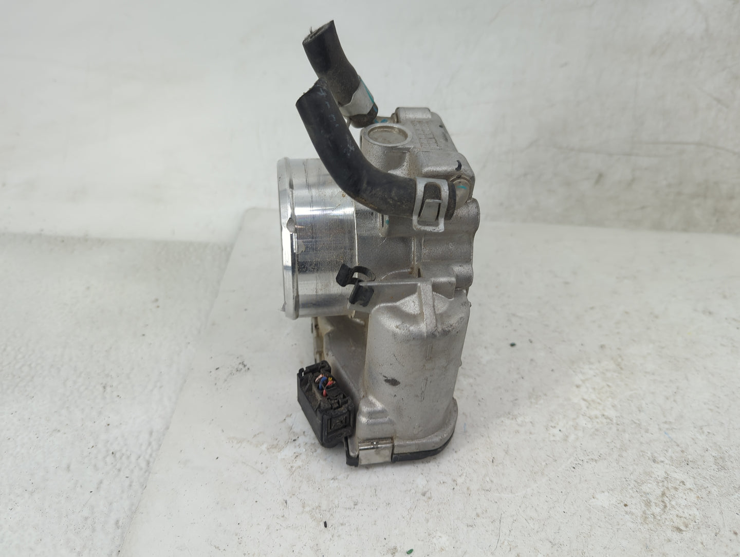2016-2020 Kia Optima Throttle Body P/N:0 280 750 618 35100-2G600 Fits Fits 2015 2016 2017 2018 2019 2020 2021 OEM Used Auto 