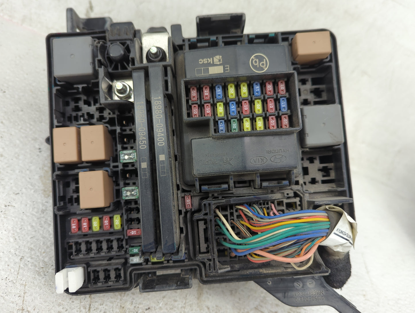 2016-2019 Kia Optima Fusebox Fuse Box Panel Relay Module Fits Fits 2016 2017 2018 2019 OEM Used Auto Parts - Oemusedautopart