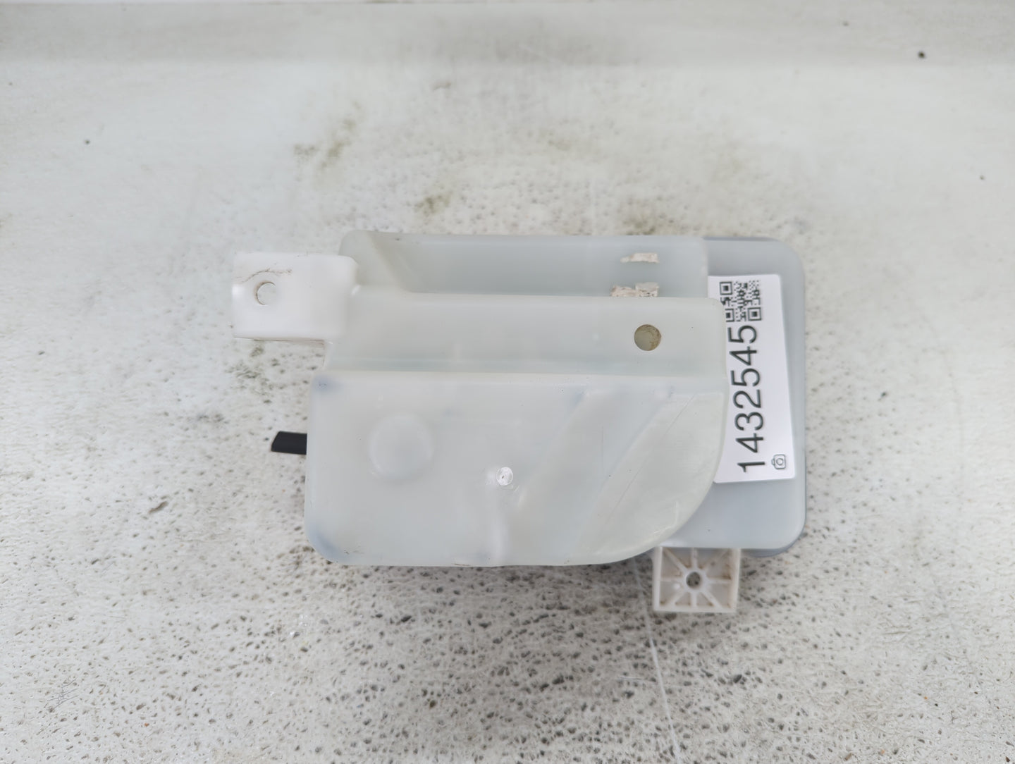 2016-2020 Kia Optima Radiator Coolant Overflow Expansion Tank Bottle 1432545 - Oemusedautoparts1.com