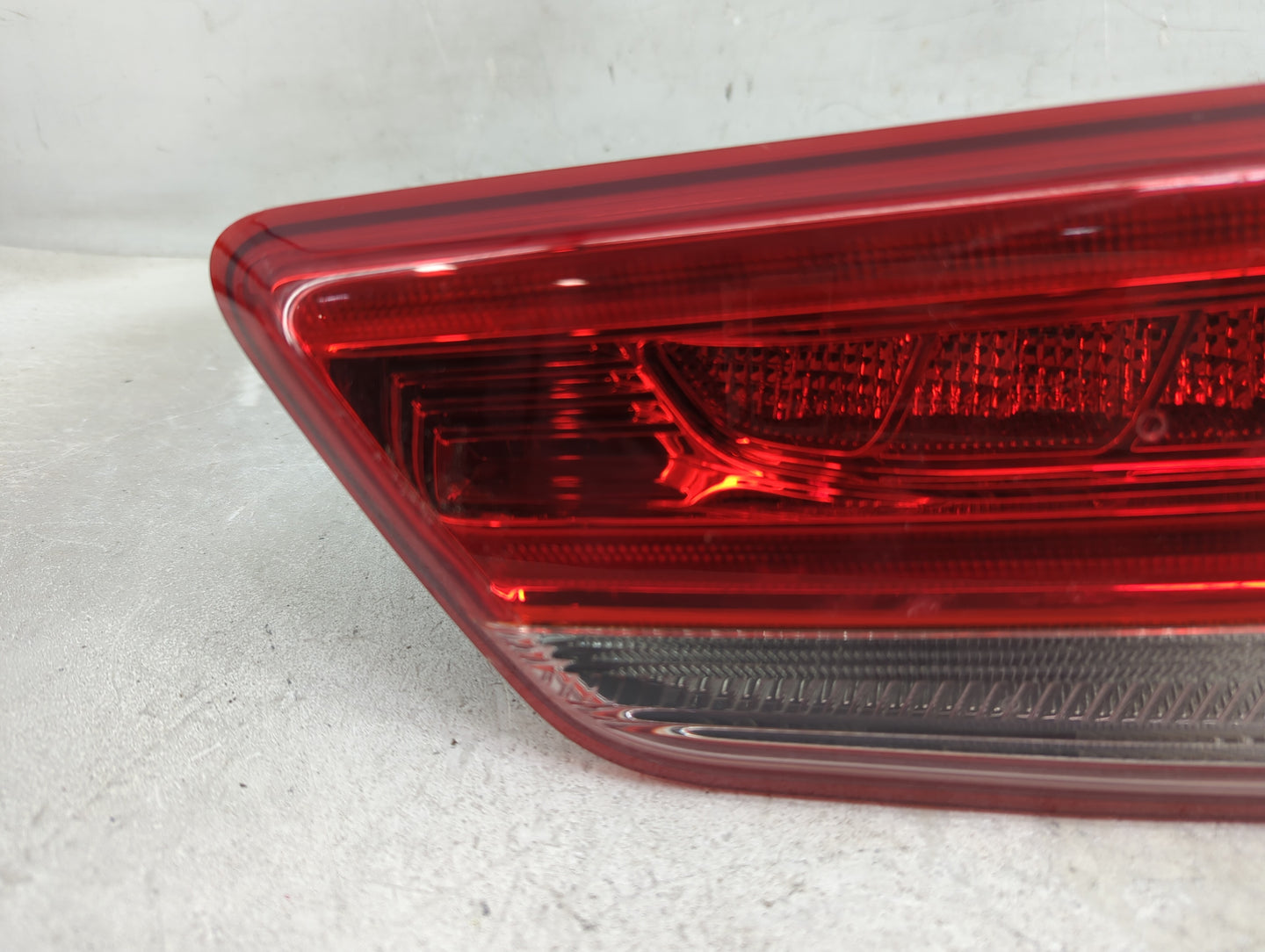 2016-2019 Kia Optima Tail Light Assembly Passenger Right OEM P/N:92404-D4 Fits Fits 2016 2017 2018 2019 OEM Used Auto Parts 