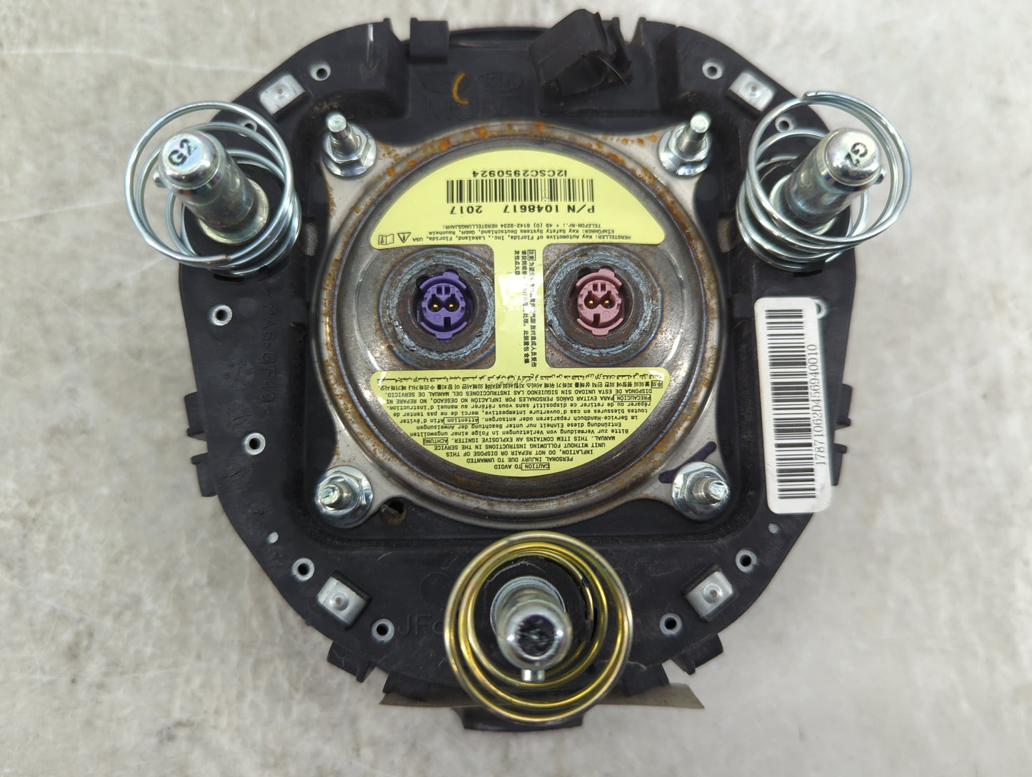 2018 Kia Optima Air Bag Driver Left Steering Wheel Mounted P/N:1048617 Fits OEM Used Auto Parts - Oemusedautoparts1.com