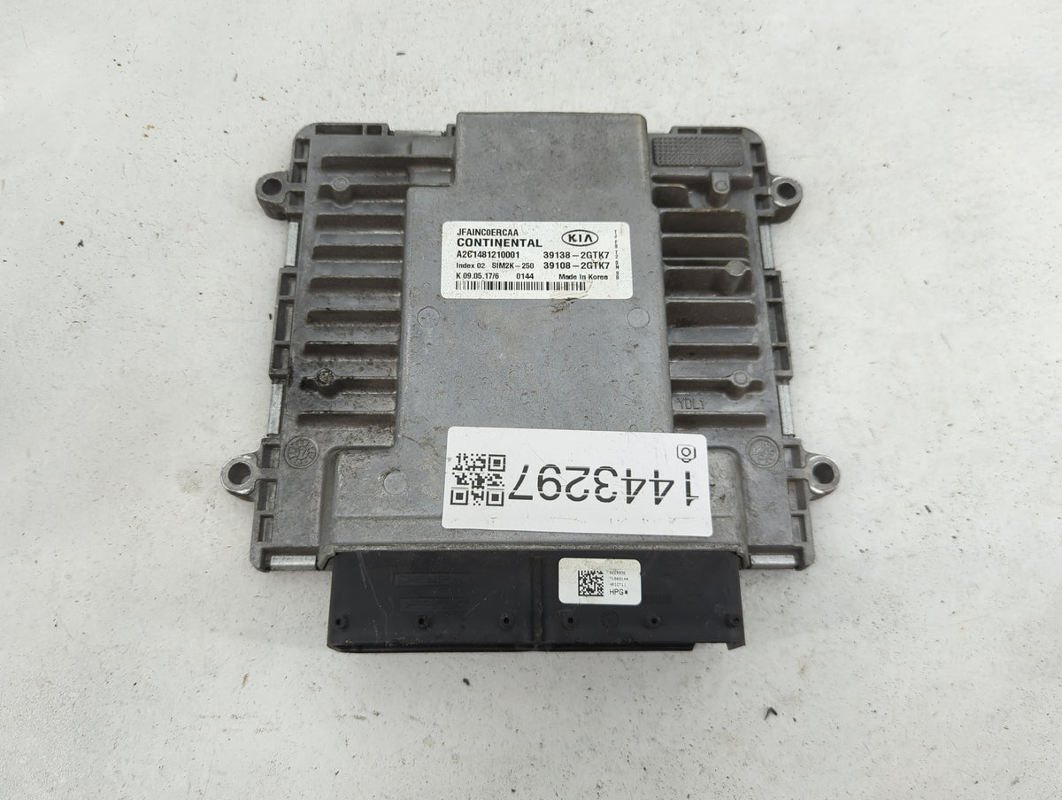 2016-2018 Kia Optima PCM Engine Control Computer ECU ECM PCU OEM P/N:39138-2GTK7 39108-2GTK7, A2C1481210001 Fits 2016 2017 2