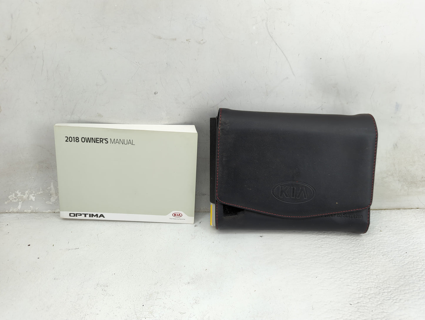 2018 Kia Optima Owners Manual Book Guide P/N:JDG5-EU83E OEM Used Auto Parts - Oemusedautoparts1.com
