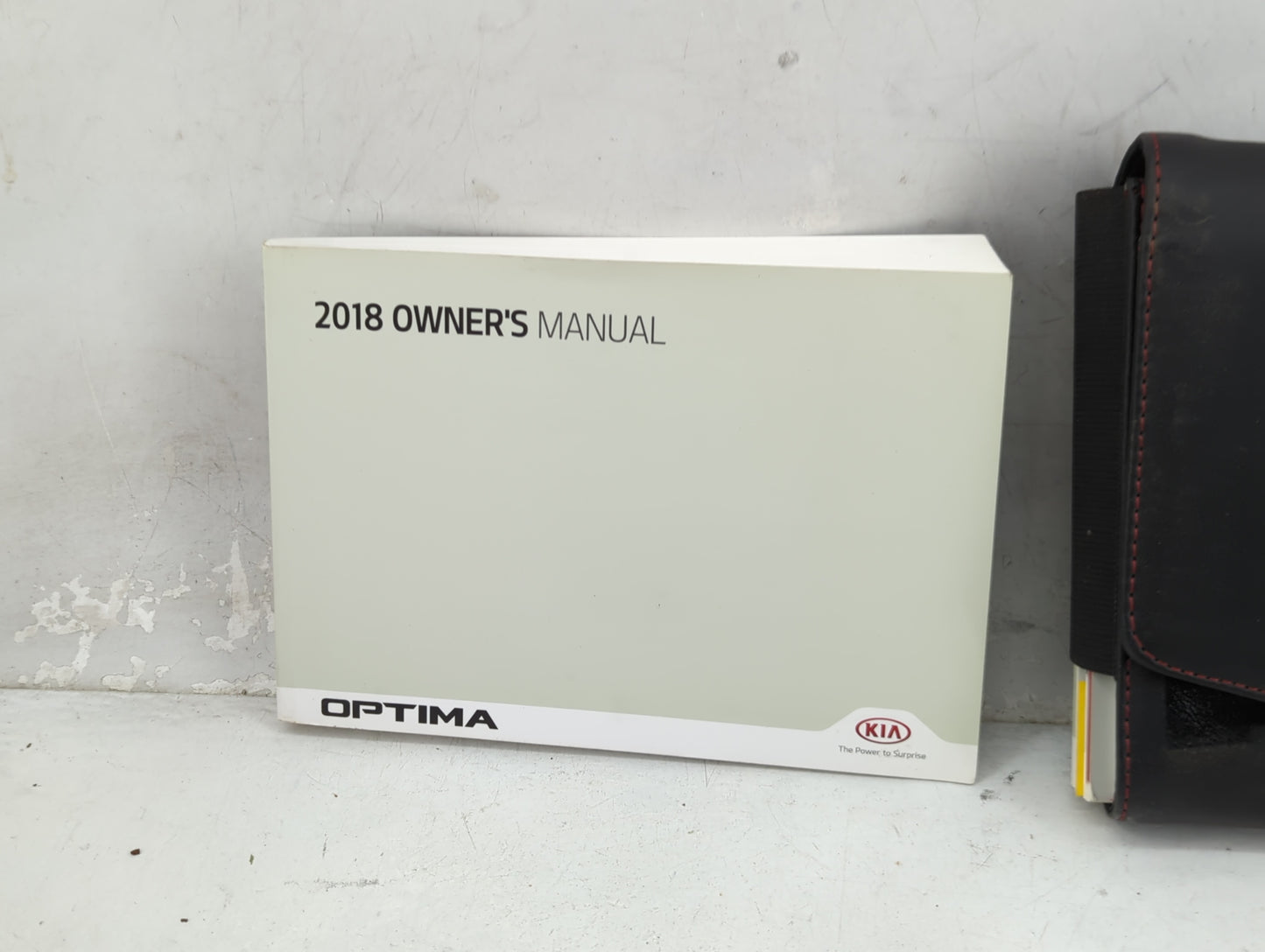 2018 Kia Optima Owners Manual Book Guide P/N:JDG5-EU83E OEM Used Auto Parts - Oemusedautoparts1.com