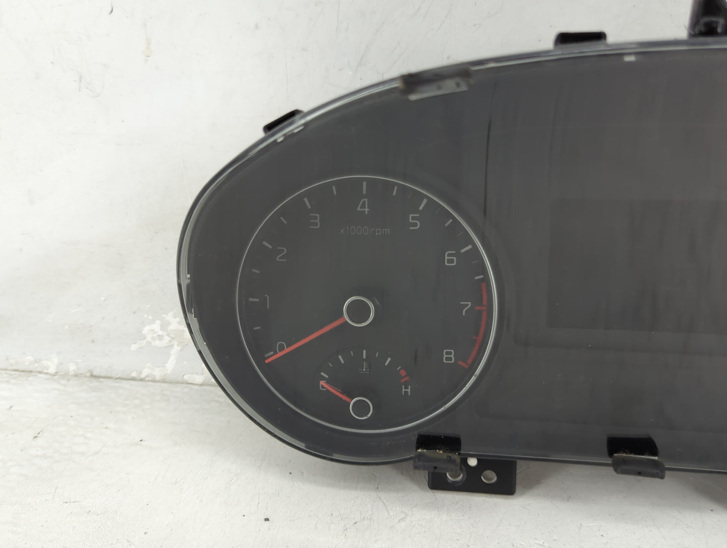 2016-2018 Kia Optima Instrument Cluster Speedometer Gauges P/N:94001-D5500 Miles:53K Fits Fits 2016 2017 2018 OEM Used Auto 