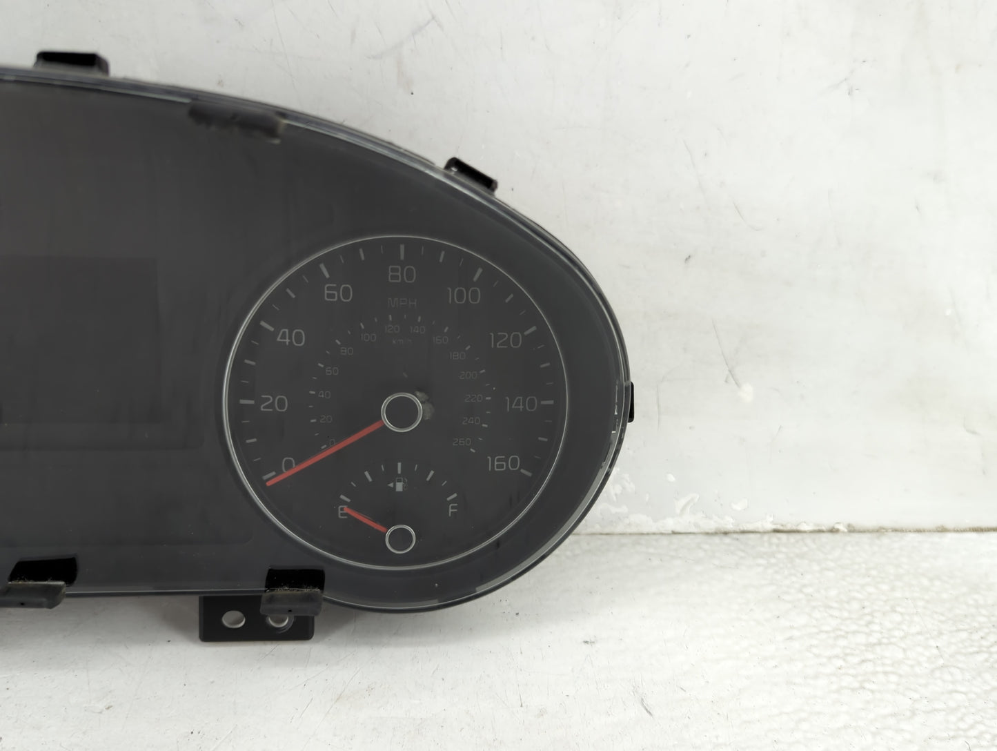 2016-2018 Kia Optima Instrument Cluster Speedometer Gauges P/N:94001-D5500 Miles:53K Fits Fits 2016 2017 2018 OEM Used Auto 