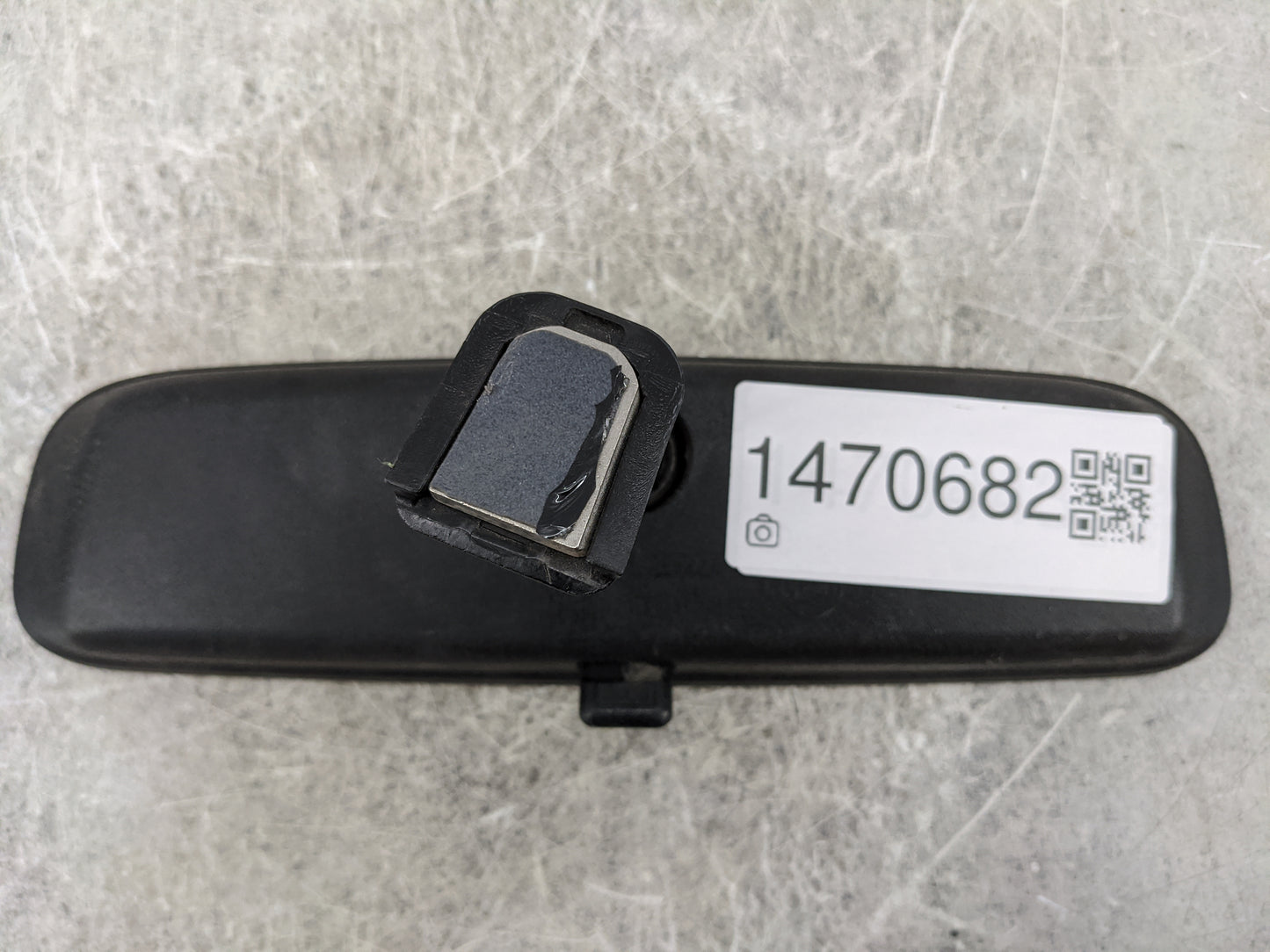 2011-2020 Kia Optima Interior Rear View Mirror Replacement OEM P/N:E4012143 A047396 Fits OEM Used Auto Parts - Oemusedautopa