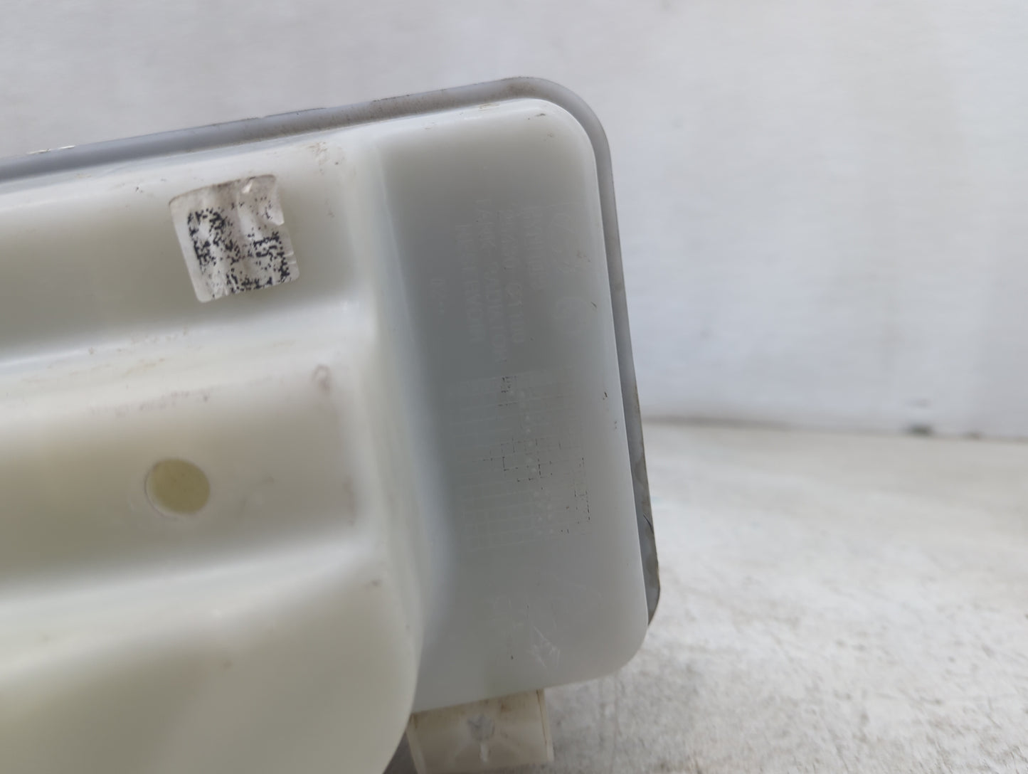 2016-2020 Kia Optima Radiator Coolant Overflow Expansion Tank Bottle 1478831 - Oemusedautoparts1.com
