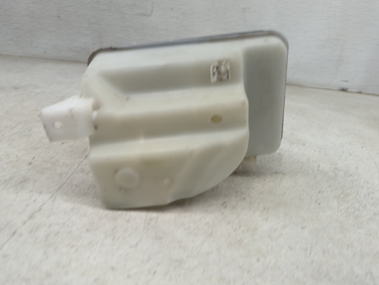 2016-2020 Kia Optima Radiator Coolant Overflow Expansion Tank Bottle 1478831 - Oemusedautoparts1.com