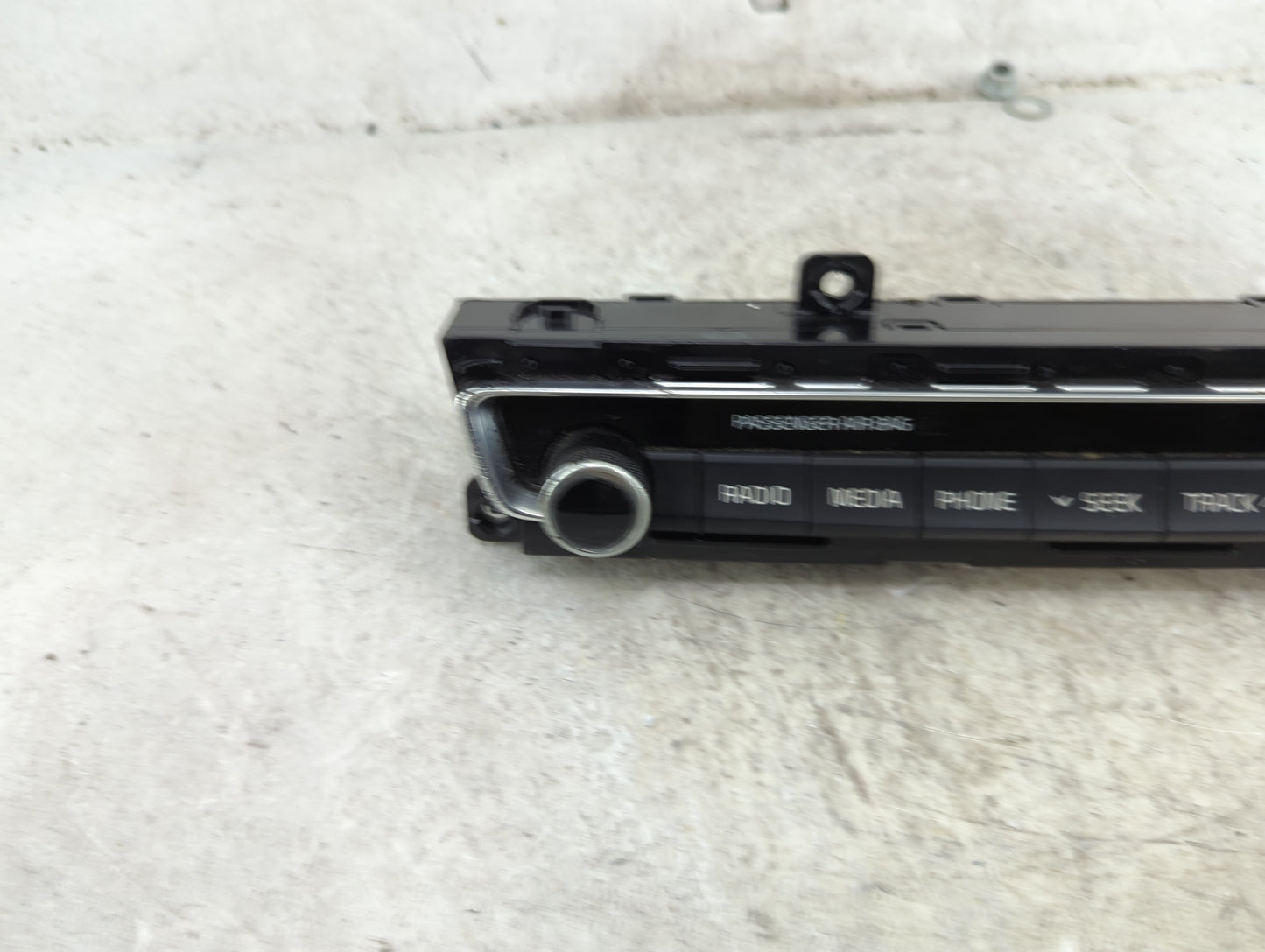 2016-2019 Kia Optima Radio Control Panel 1489918 - Oemusedautoparts1.com