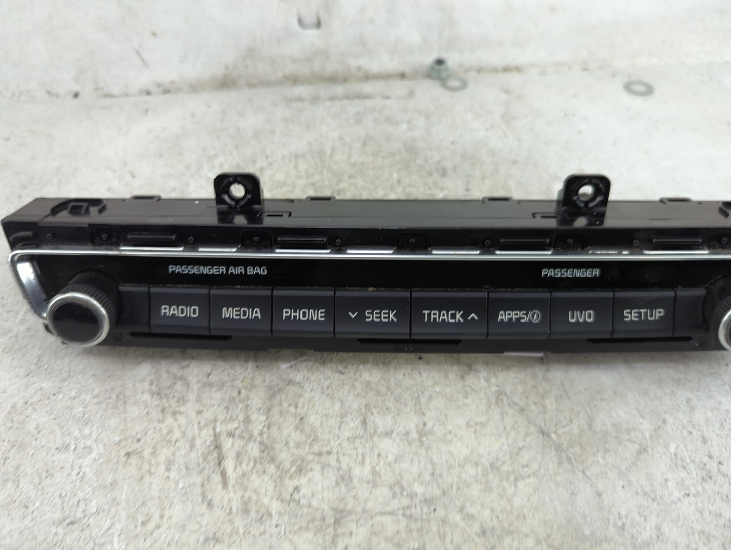 2016-2019 Kia Optima Radio Control Panel 1489918 - Oemusedautoparts1.com