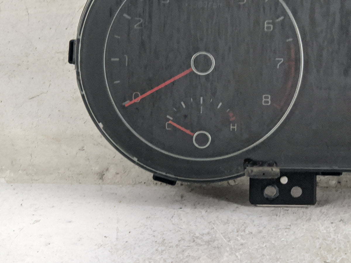 2016-2018 Kia Optima Instrument Cluster Speedometer Gauges P/N:94001-D5500 Miles:106K Fits Fits 2016 2017 2018 OEM Used Auto