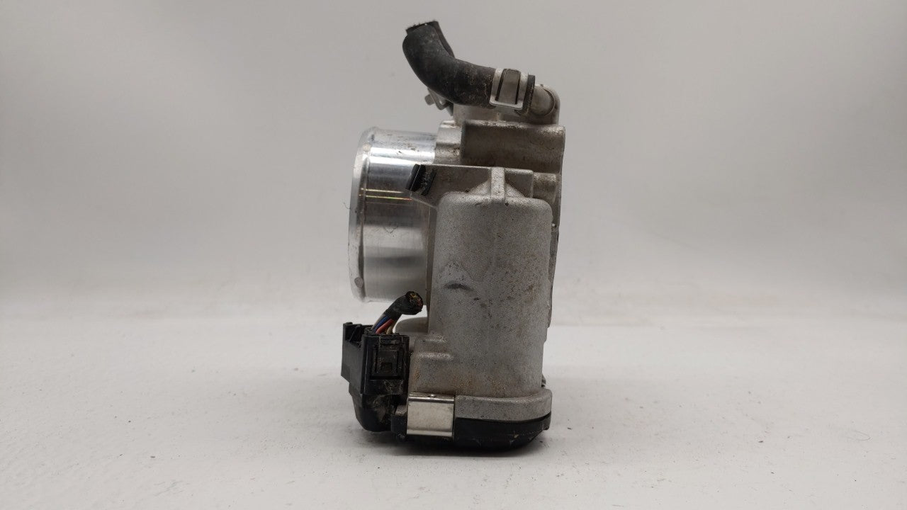 2016-2019 Kia Optima Throttle Body P/N:0 280 750 618 35100-2G600 Fits Fits 2015 2016 2017 2018 2019 OEM Used Auto Parts - Oe