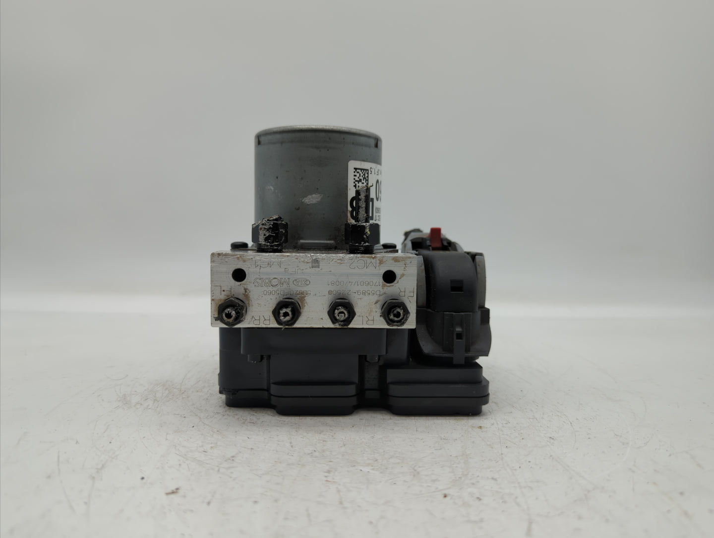 2016-2018 Kia Optima ABS Pump Control Module Replacement P/N:58920-D5060 58920-D5010, 58900-D5060 Fits Fits 2016 2017 2018 O