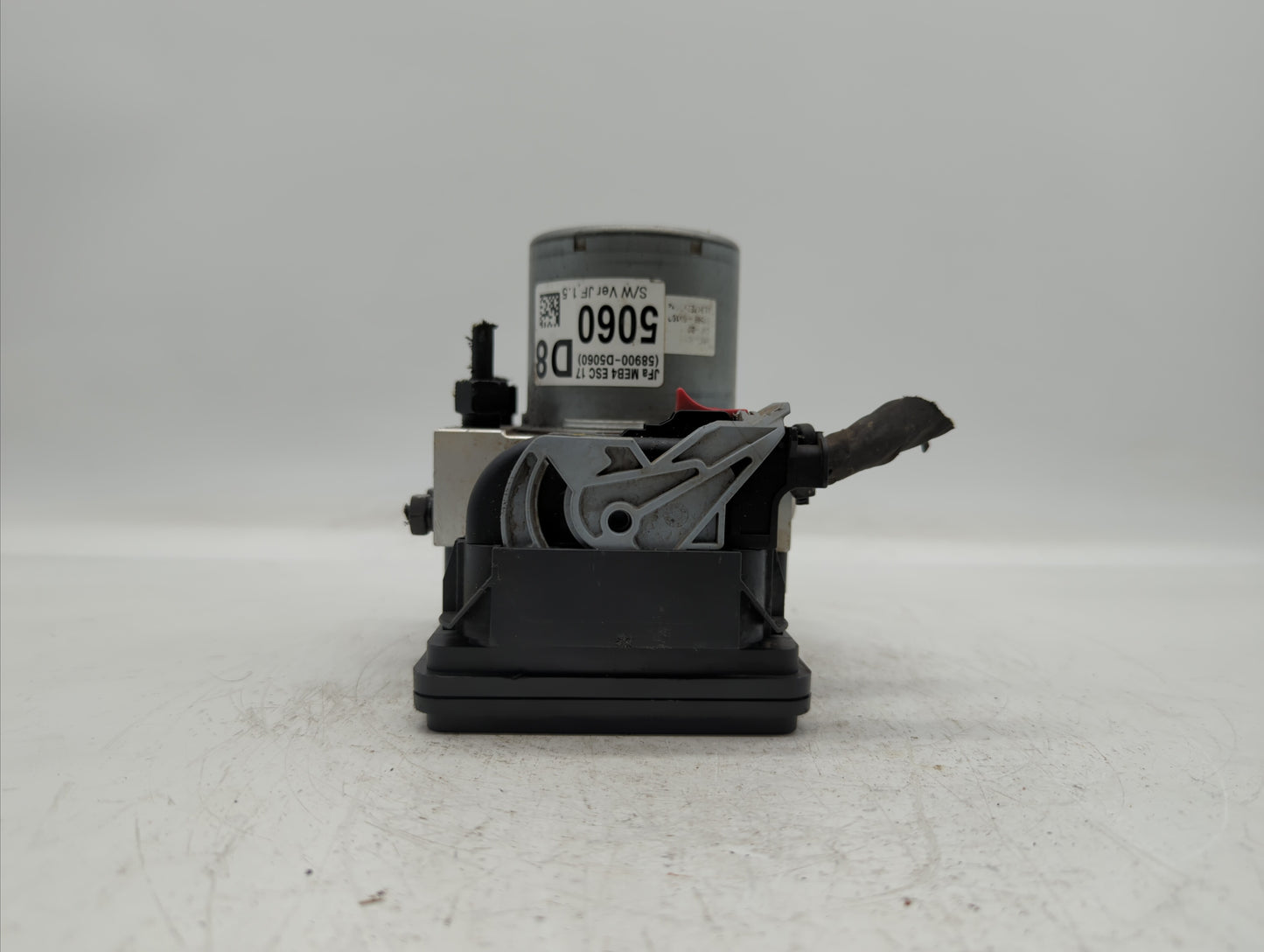 2016-2018 Kia Optima ABS Pump Control Module Replacement P/N:58920-D5060 58920-D5010, 58900-D5060 Fits Fits 2016 2017 2018 O