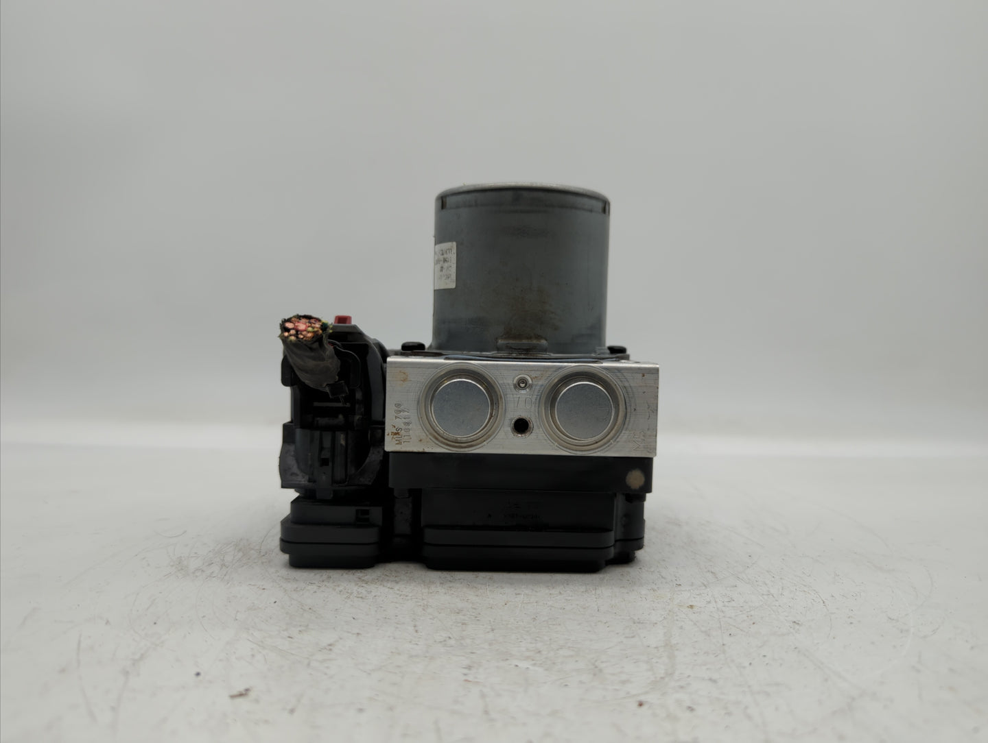 2016-2018 Kia Optima ABS Pump Control Module Replacement P/N:58920-D5060 58920-D5010, 58900-D5060 Fits Fits 2016 2017 2018 O
