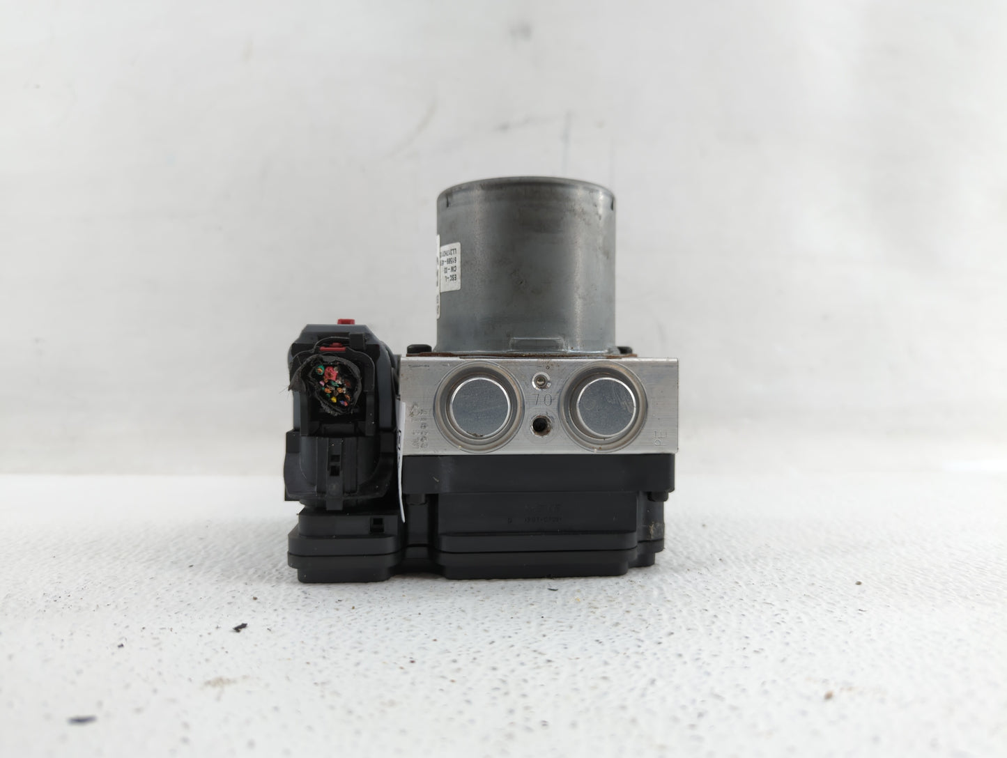 2017-2018 Kia Optima ABS Pump Control Module Replacement P/N:58900-D5060 58920-D5060 Fits Fits 2017 2018 OEM Used Auto Parts