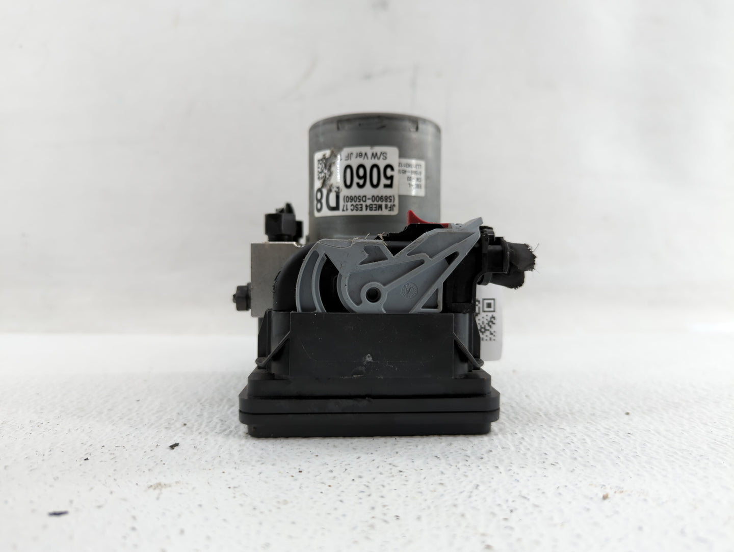 2017-2018 Kia Optima ABS Pump Control Module Replacement P/N:58900-D5060 58920-D5060 Fits Fits 2017 2018 OEM Used Auto Parts