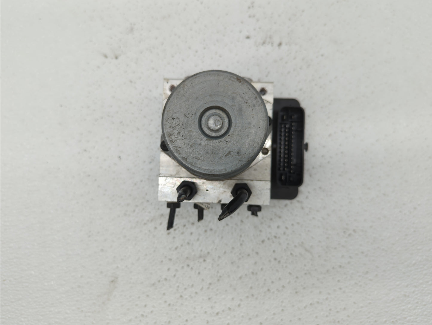2017-2018 Kia Optima ABS Pump Control Module Replacement P/N:58900-D5060 58920-D5060 Fits Fits 2017 2018 OEM Used Auto Parts