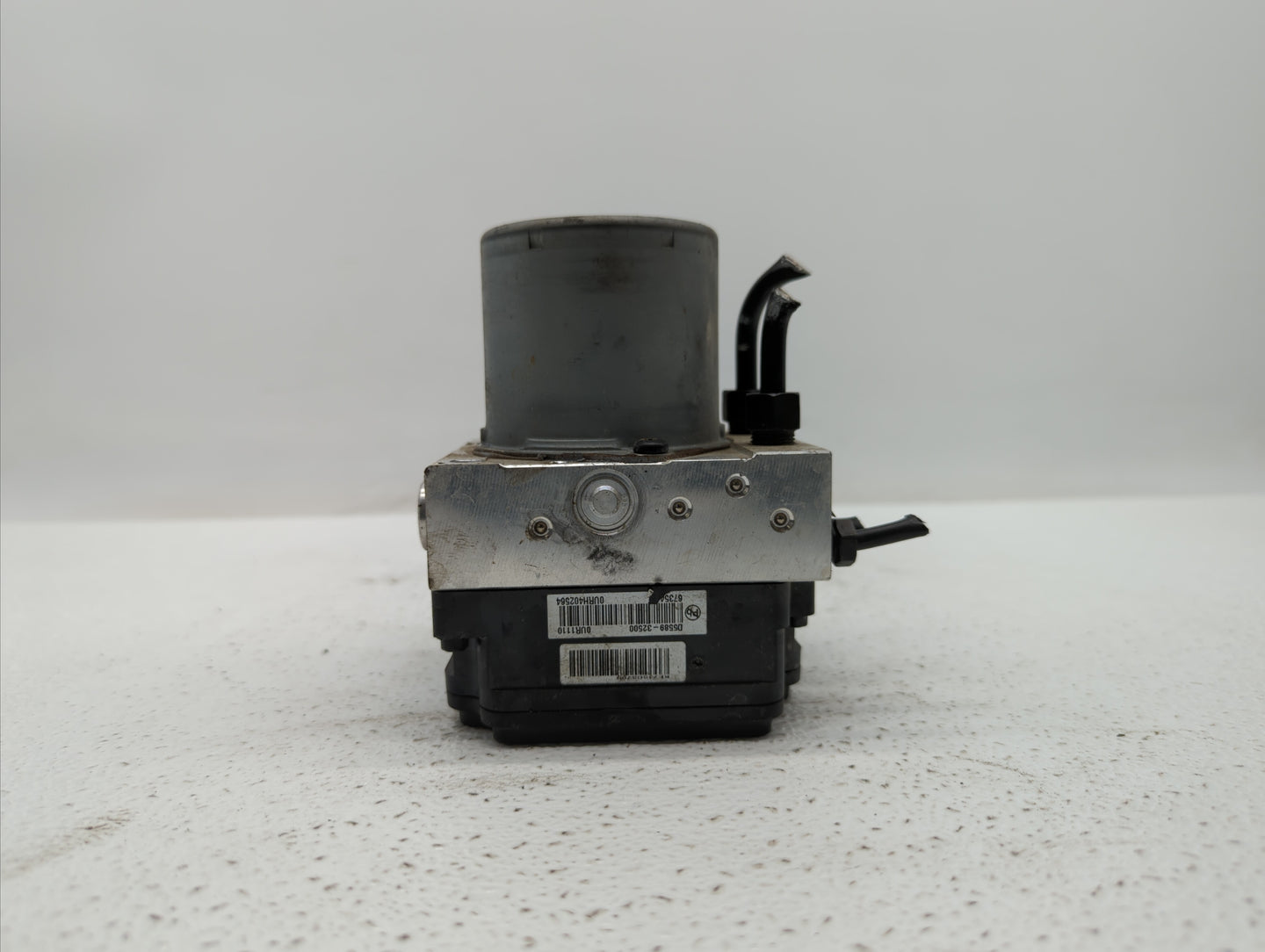 2017-2018 Kia Optima ABS Pump Control Module Replacement P/N:58900-D5060 58920-D5060 Fits Fits 2017 2018 OEM Used Auto Parts