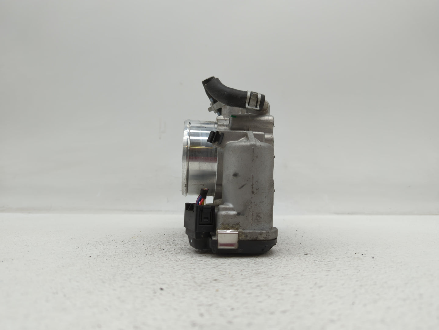 2016-2019 Kia Optima Throttle Body P/N:0 280 750 618 35100-2G600 Fits Fits 2015 2016 2017 2018 2019 OEM Used Auto Parts - Oe