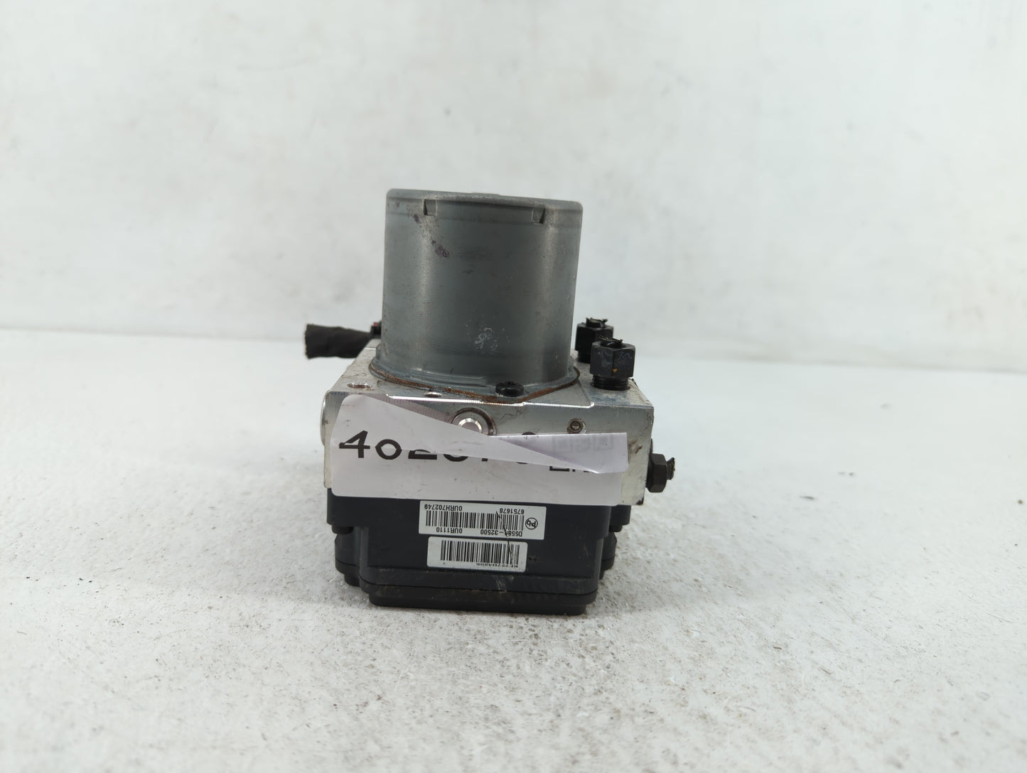 2017-2018 Kia Optima ABS Pump Control Module Replacement P/N:58900-D5060 58920-D5060 Fits Fits 2017 2018 OEM Used Auto Parts