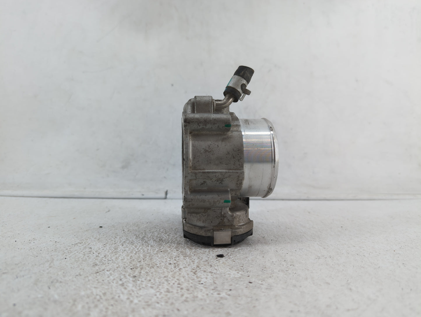 2016-2019 Kia Optima Throttle Body P/N:35100-2G600 Fits Fits 2015 2016 2017 2018 2019 OEM Used Auto Parts - Oemusedautoparts