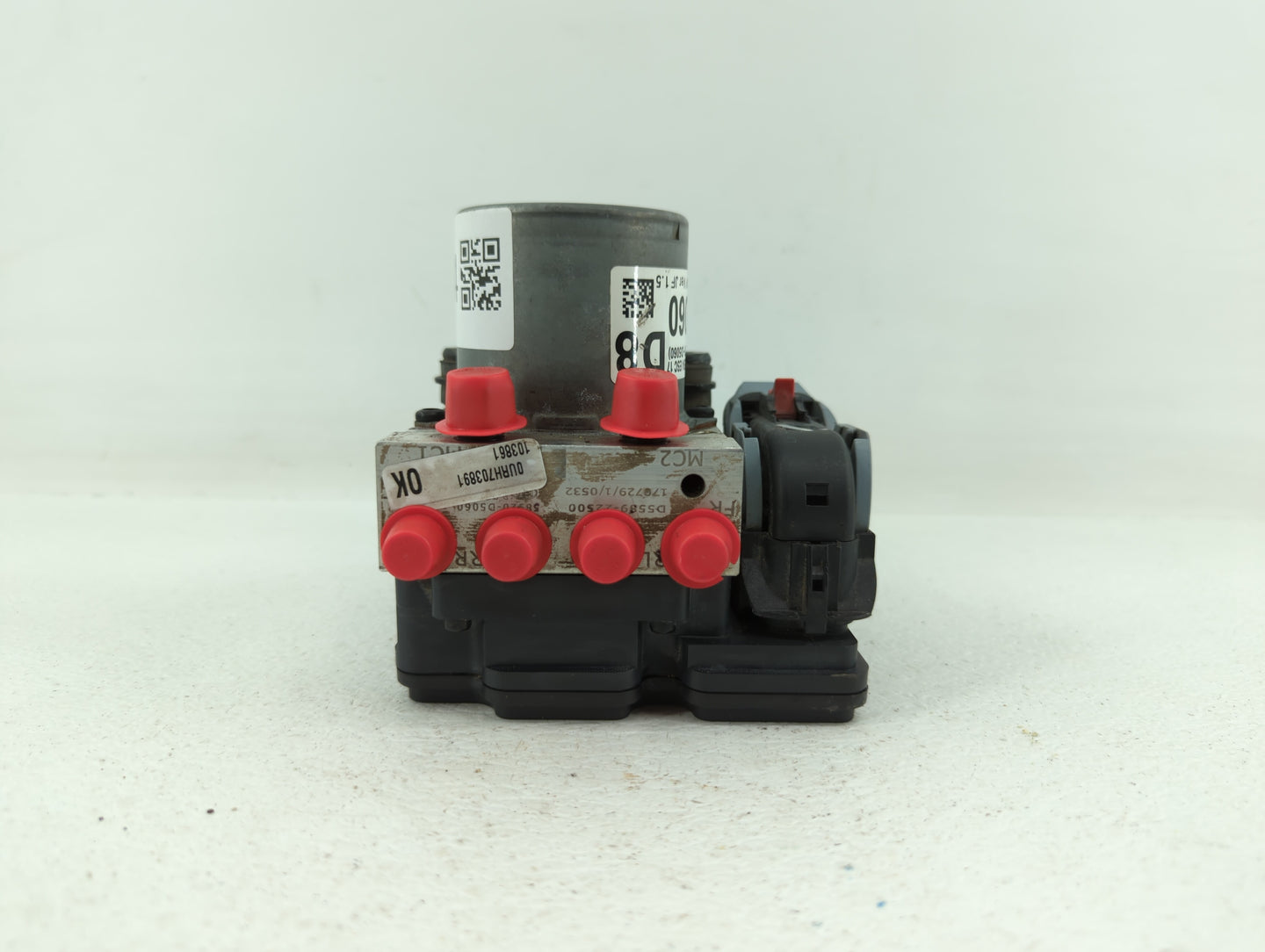 2017-2018 Kia Optima ABS Pump Control Module Replacement P/N:58900-D5060 58920-D5060 Fits Fits 2017 2018 OEM Used Auto Parts