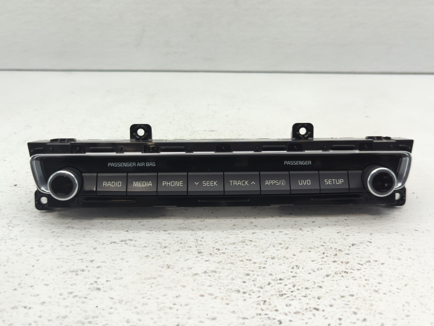 2016-2019 Kia Optima Radio Control Panel - Oemusedautoparts1.com