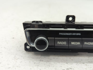2016-2019 Kia Optima Radio Control Panel