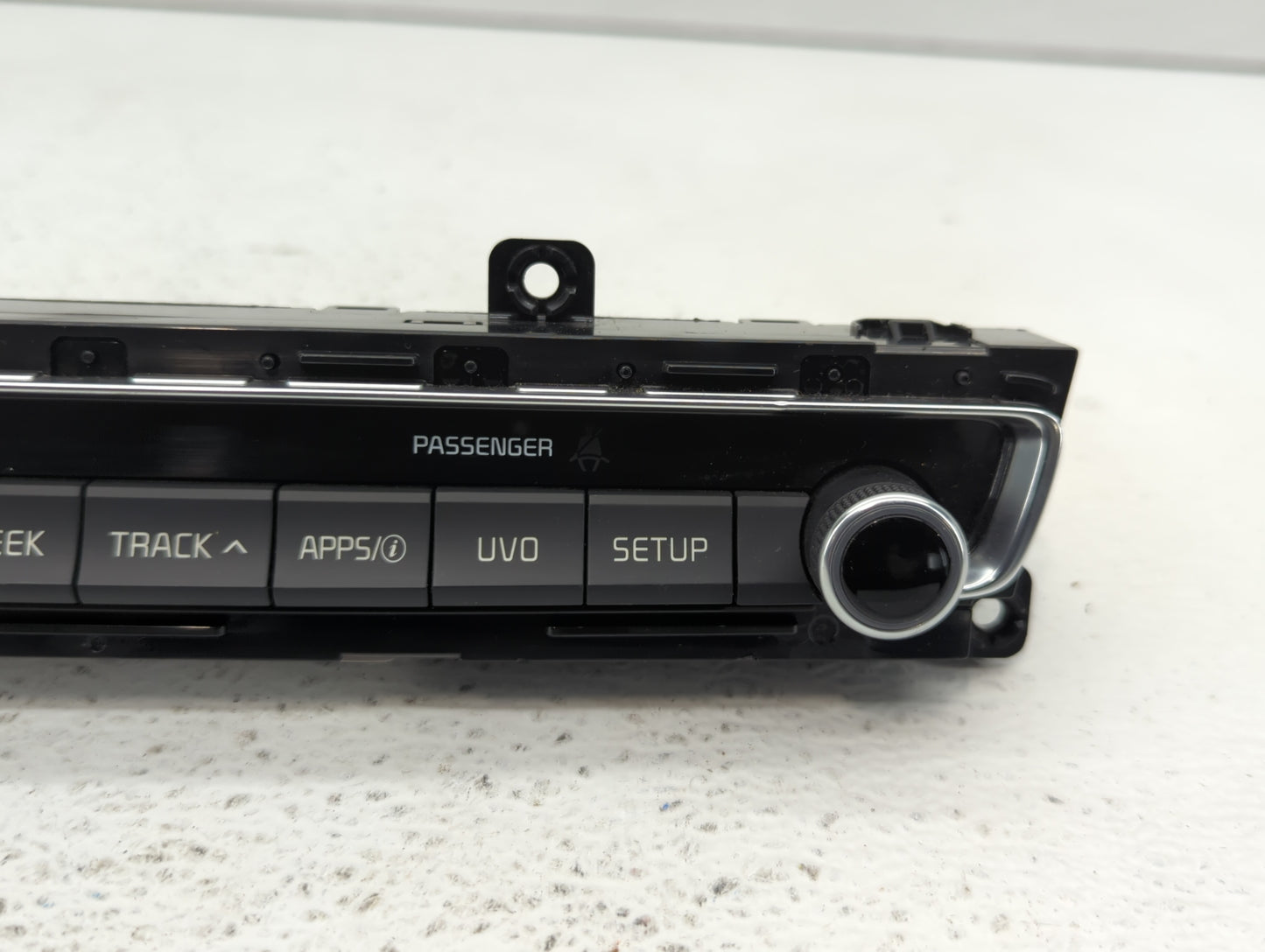 2016-2019 Kia Optima Radio Control Panel - Oemusedautoparts1.com