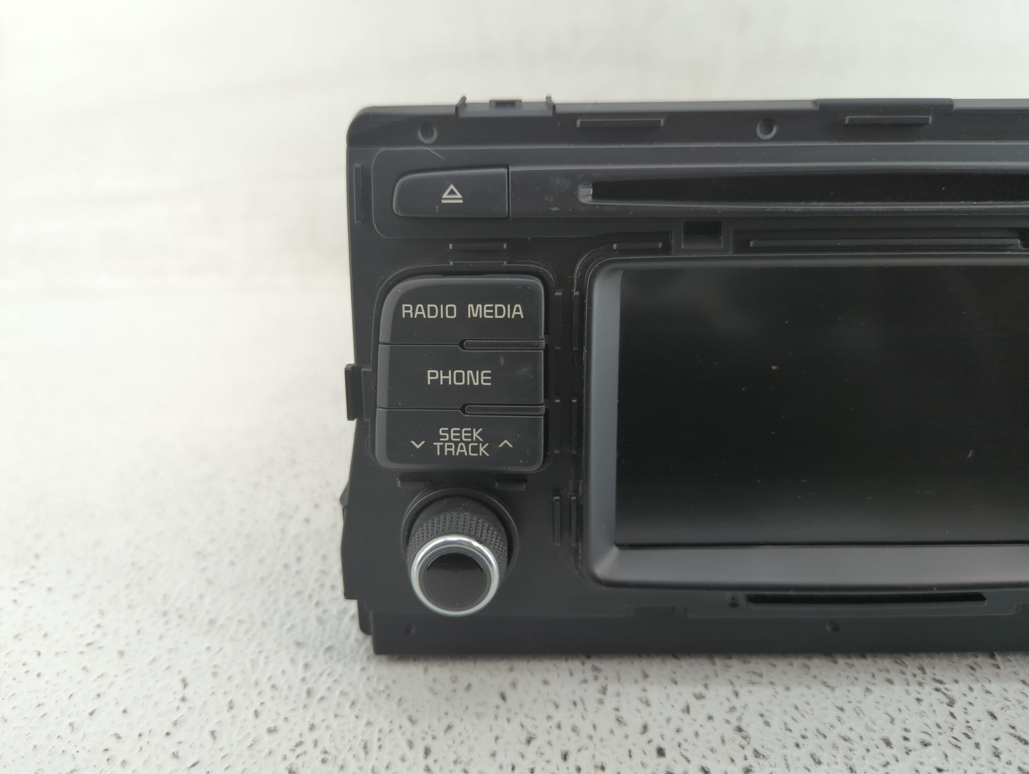 2017-2018 Kia Optima Radio AM FM Cd Player Receiver Replacement P/N:96180-A8150WK 96180-D5150WK Fits Fits 2017 2018 OEM Used
