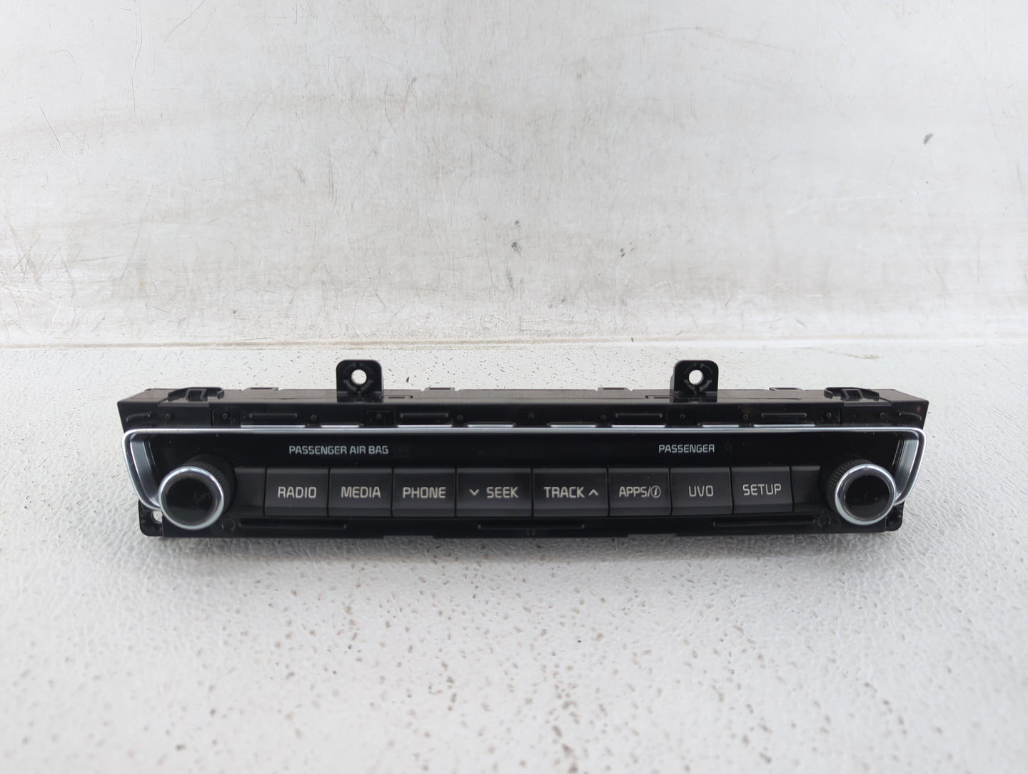 2016-2019 Kia Optima Radio Control Panel - Oemusedautoparts1.com