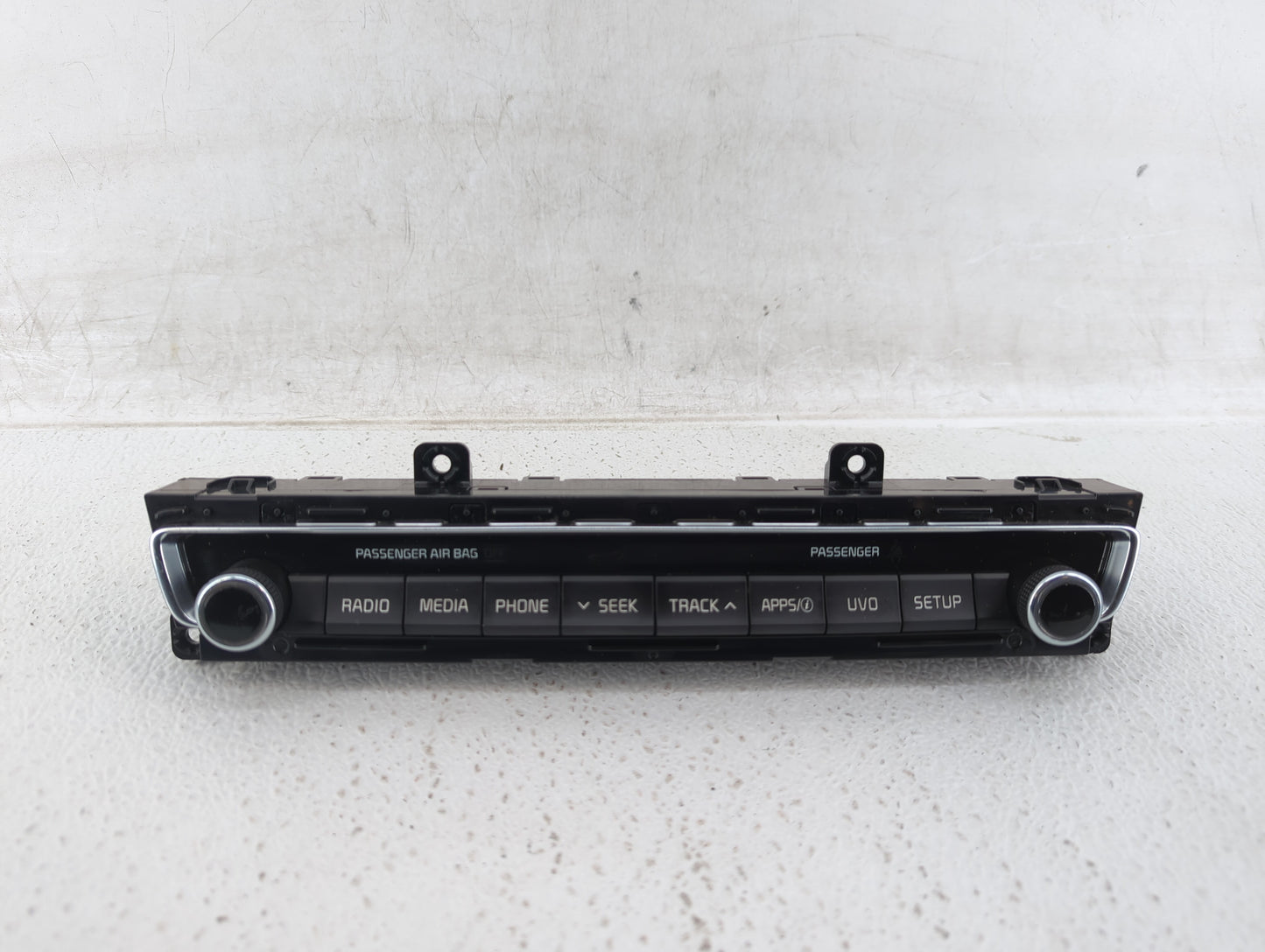 2016-2019 Kia Optima Radio Control Panel - Oemusedautoparts1.com