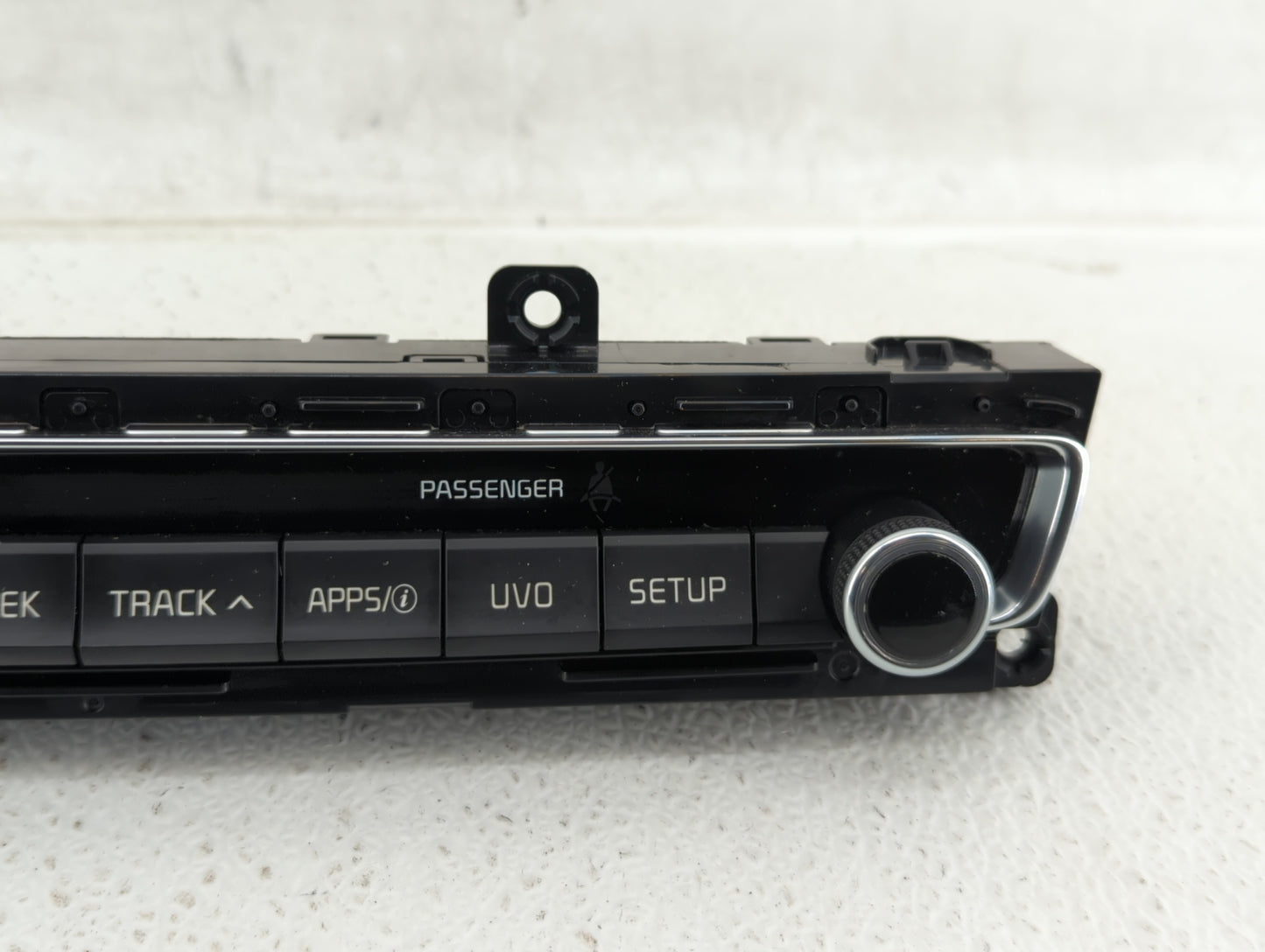 2016-2019 Kia Optima Radio Control Panel - Oemusedautoparts1.com