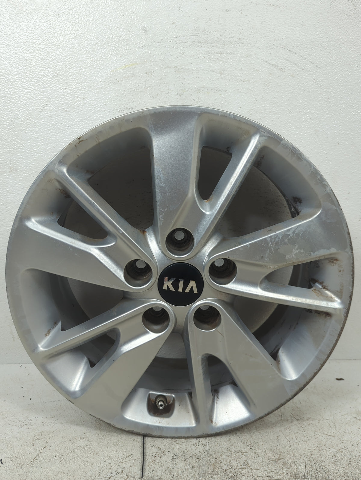 2018 Kia Optima Oem Wheel Rim 5000369 - Oemusedautoparts1.com