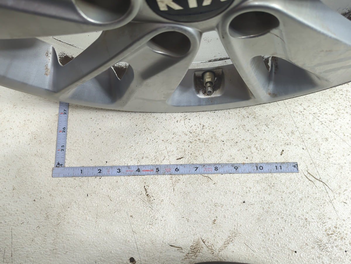 2018 Kia Optima Oem Wheel Rim 5000369 - Oemusedautoparts1.com